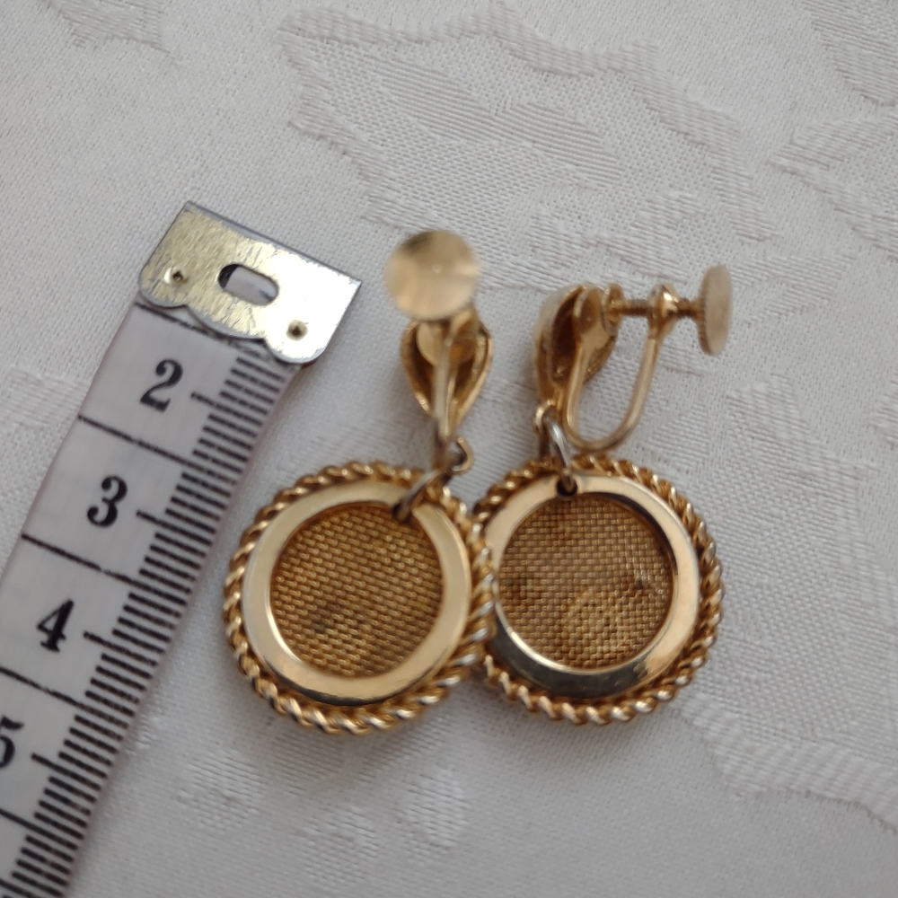 Filigree Ruby Crystals Circle Dangle Drop Earrings - image 3